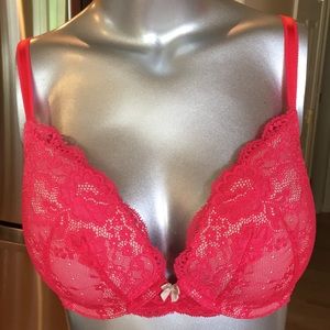 Victoria’s Secret Dream Angels Push-Up bra